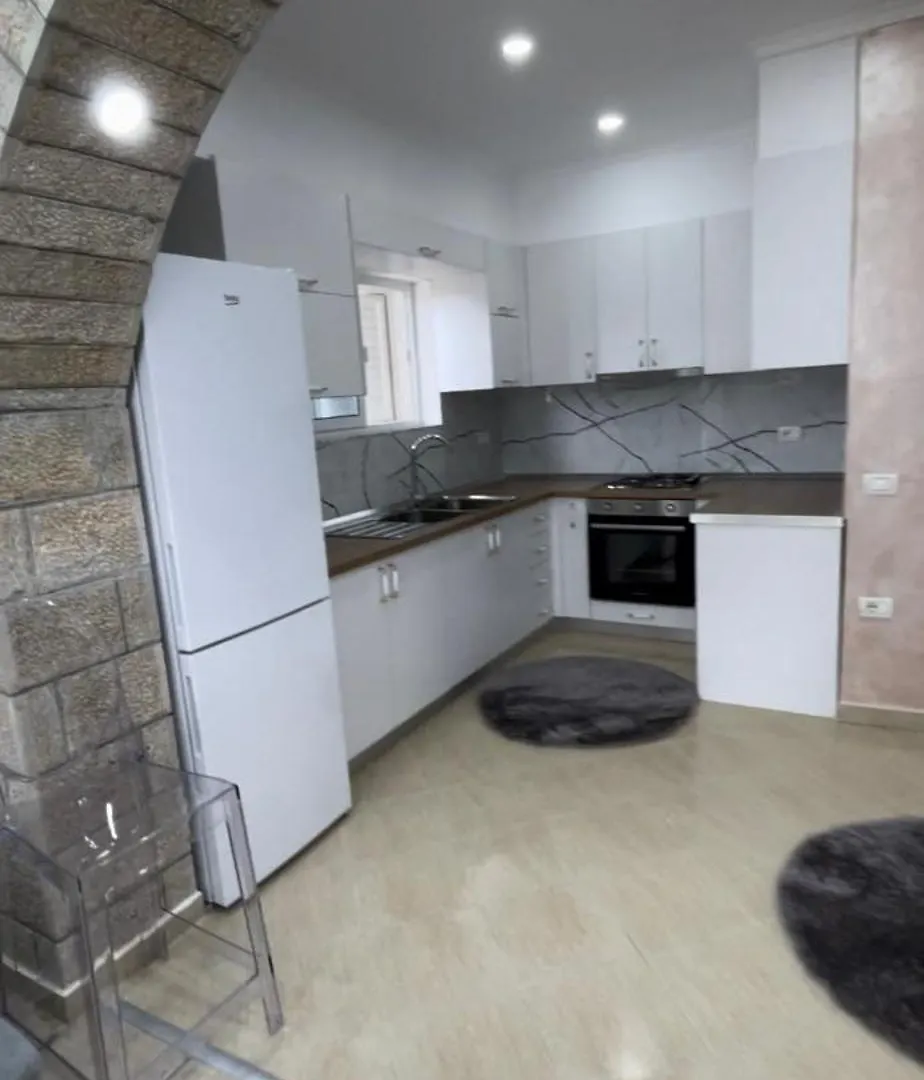 Comfy Apartment Mali Robit ドゥラス